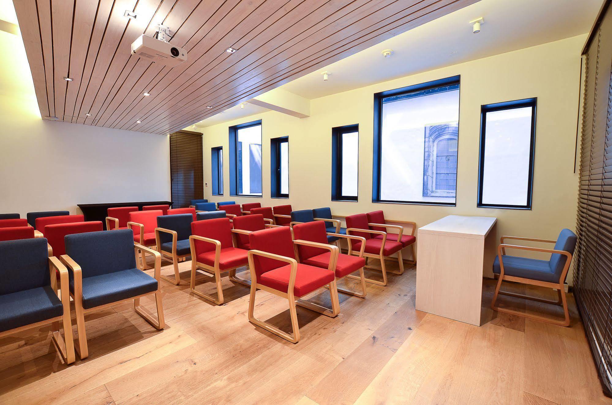 Hotel Magnolia サンティアゴ エクステリア 写真 The lecture room